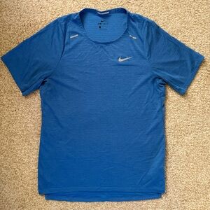 Nike Running Men’s Dri-Fit Short Sleeve Shirt, size S